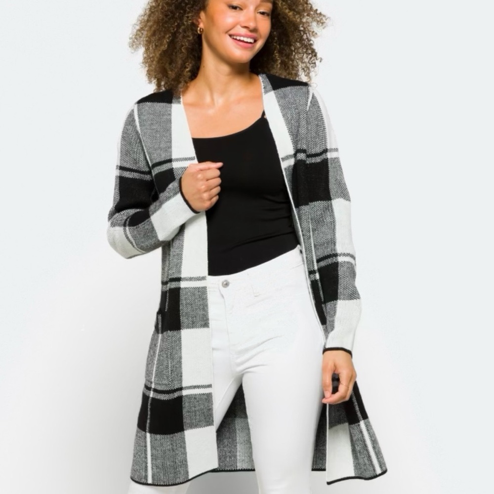 Sawyer Long Sleeve Open Front Coatigan - Black and White Plaid
